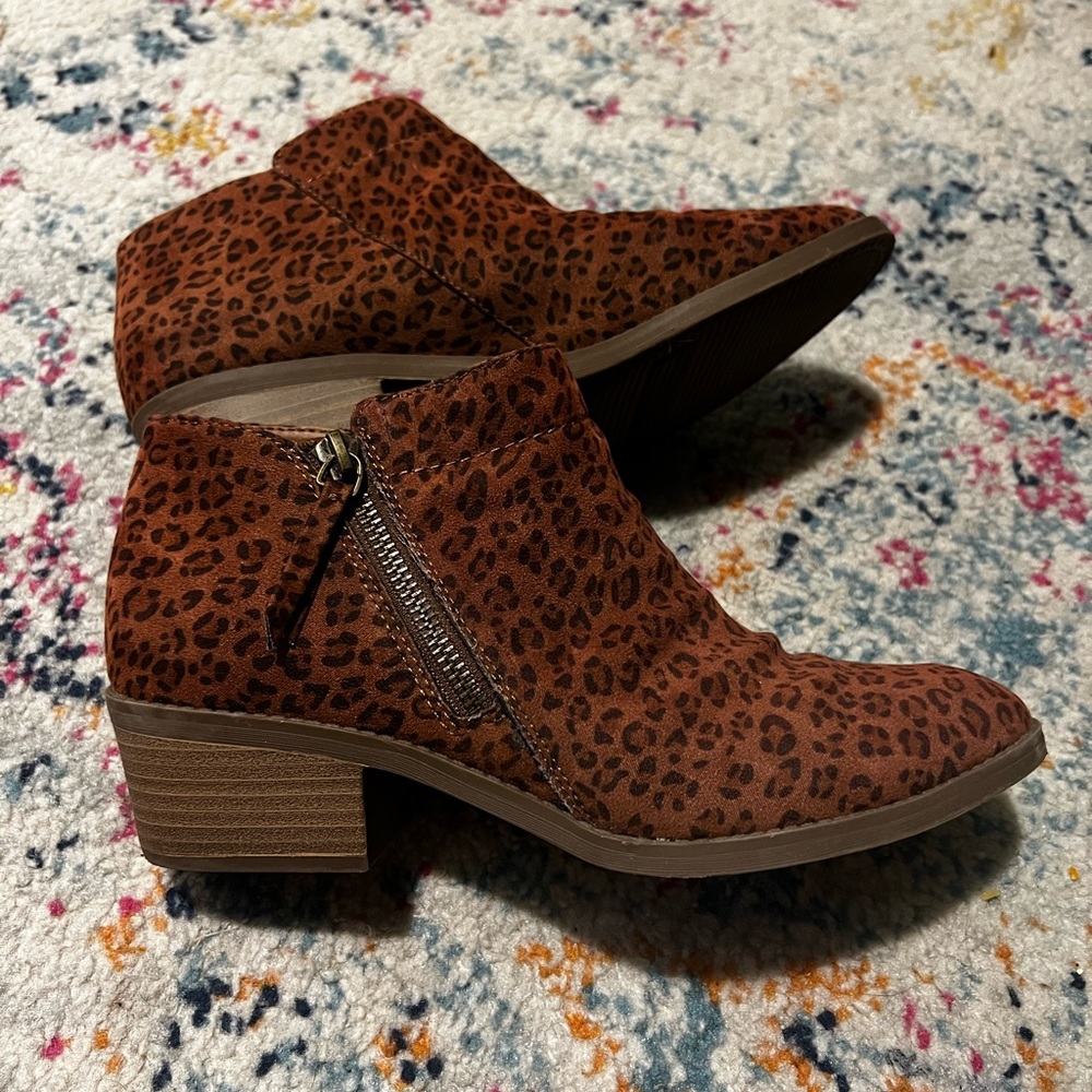 Cheetah print fall ankle boots